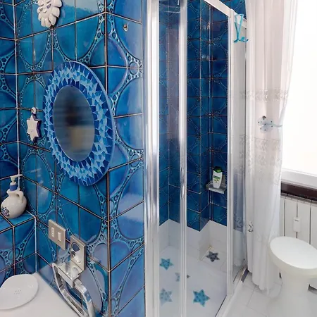 116 - Casa Colorata Vista Mare, 500m Dalla - Parcheggio Privato Gratis Incluso * Ospedaletti