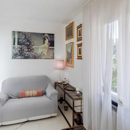116 - Casa Colorata Vista Mare, 500m Dalla - Parcheggio Privato Gratis Incluso Apartament Ospedaletti